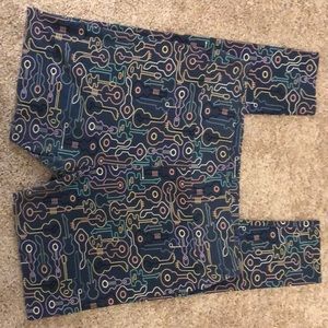 Guitar pattern lularoe tall and curvy pants/leggings
